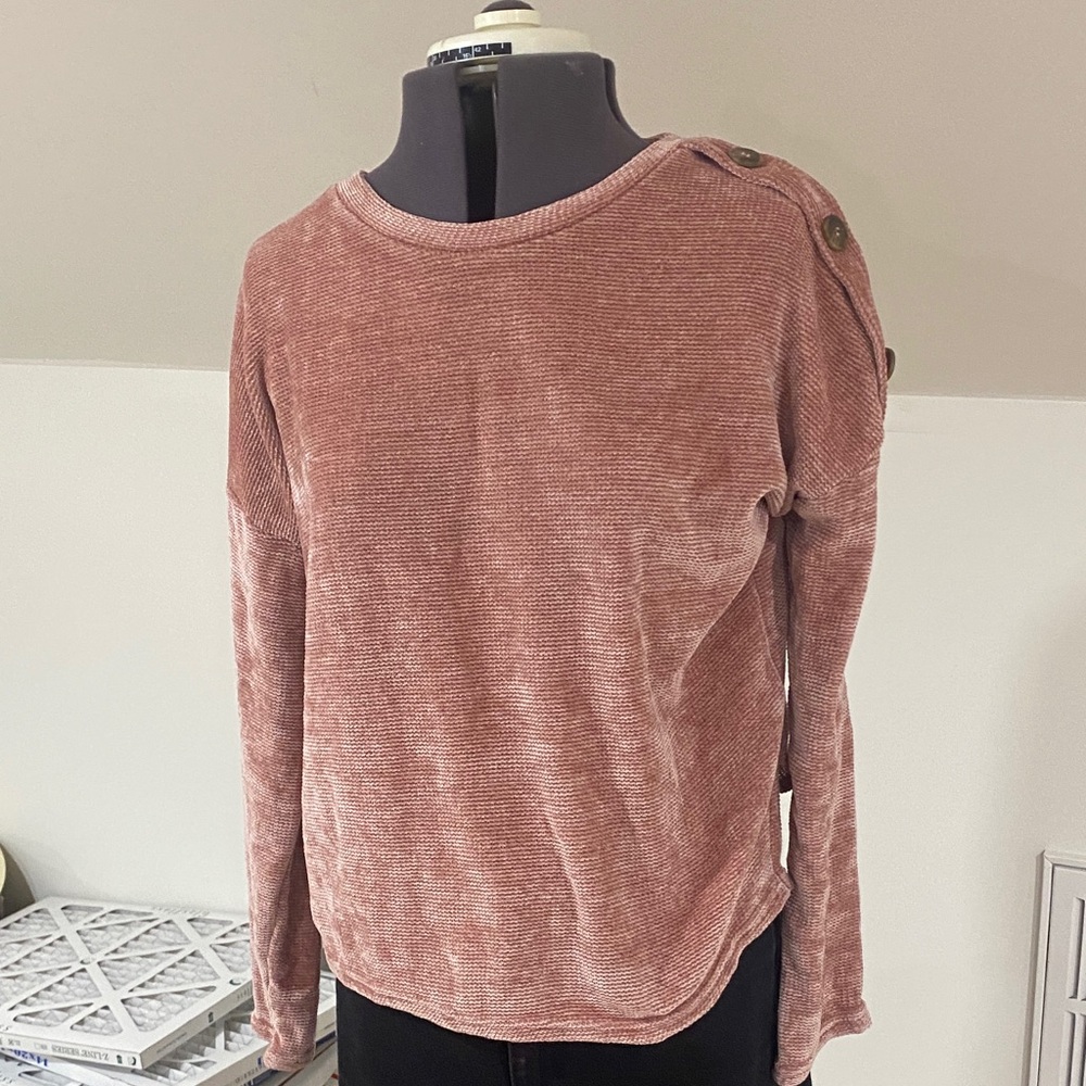 Blush Pink Button-Shoulder sweater